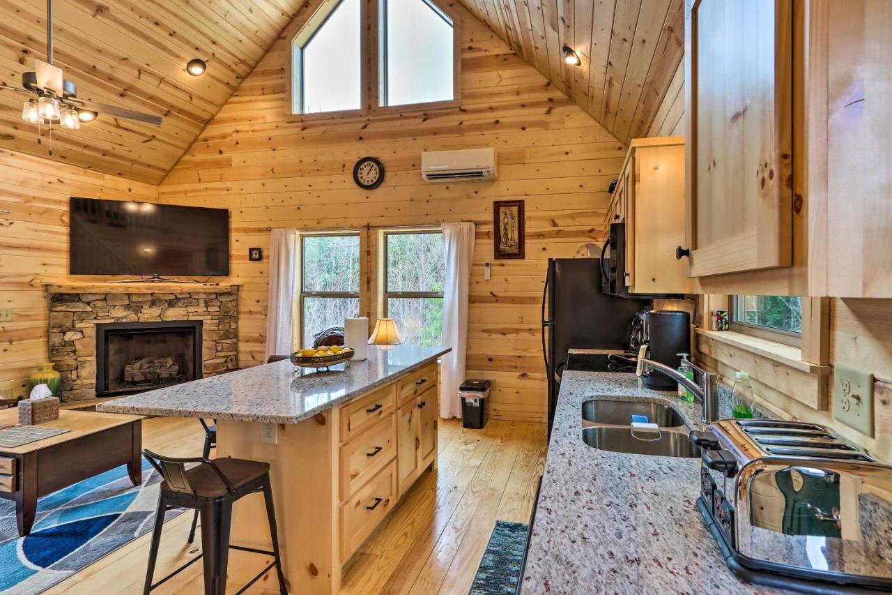 Cozy Mtn Cabin Spacious Deck And Forest Views! Мерфі Екстер'єр фото