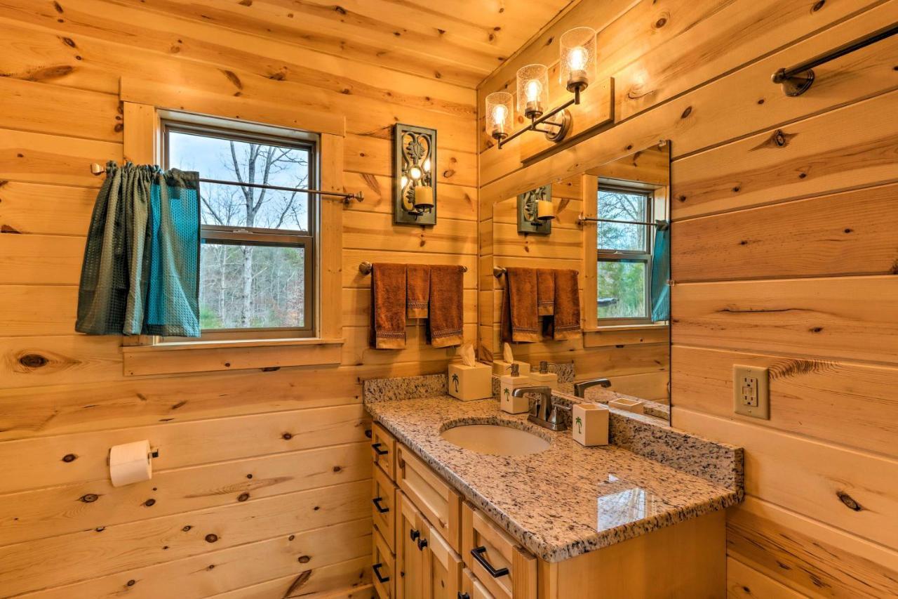Cozy Mtn Cabin Spacious Deck And Forest Views! Мерфі Екстер'єр фото
